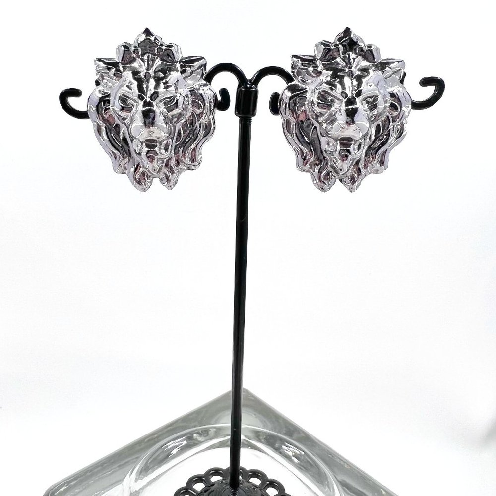Large 3D Lion Head Shiny Silver Tone Post Earrings